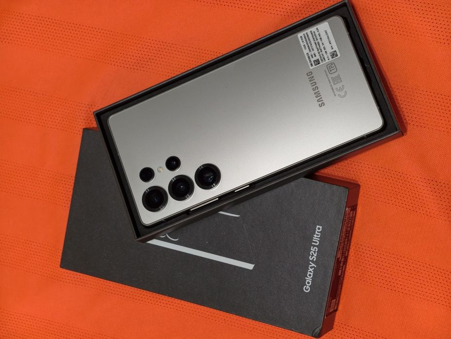 Samsung S25 Ultra 512 gb Ram 12 5G EAC