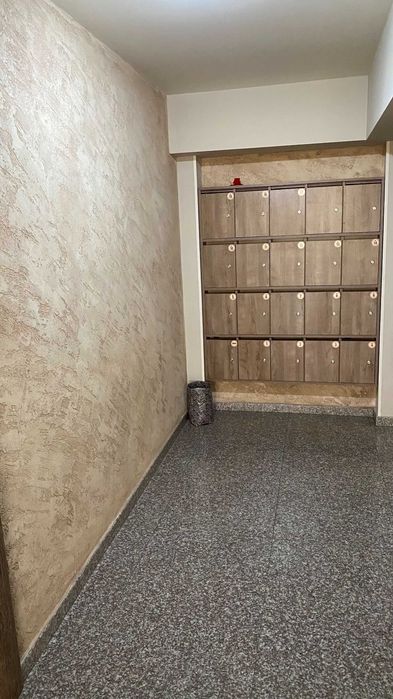 Продава се Тристаен апартамент в Добрич, Свети Георги - 135 кв.м за 1467 €/кв.м - Снимка #10