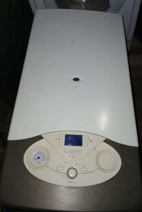 Газовая печка Ariston