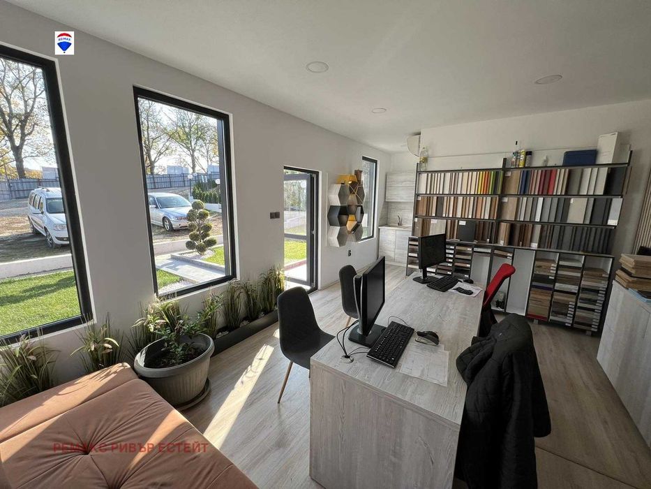 Дава се под наем Парцел в Русе, Средна кула - 2000 кв.м за 870 € - Снимка #10