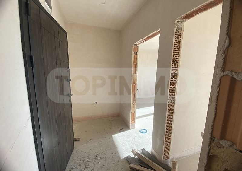 Продава се Двустаен апартамент в Варна, Младост 1 - 57 кв.м за 1667 €/кв.м - Снимка #4