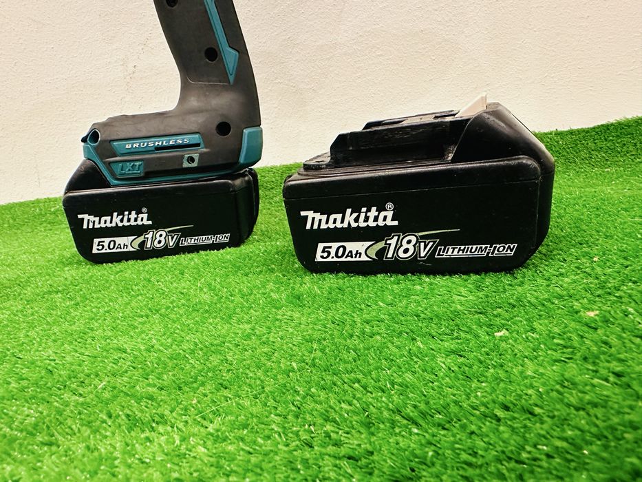 Masina de legat sarma Makita DTR180