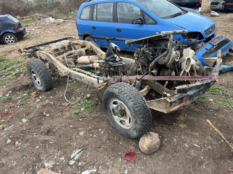 Ford Maverik 2.4i , Форд Маверик бензин На Части !!!