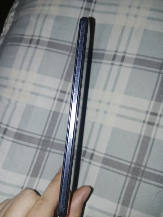 Продам телефон вива 23е