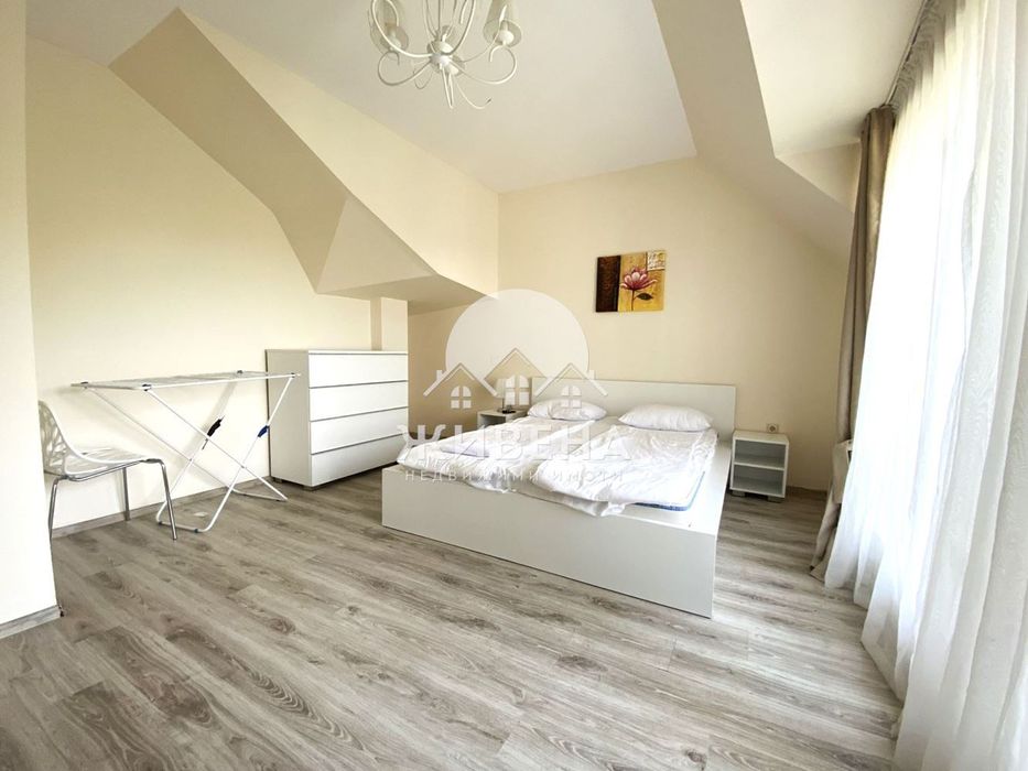 Продава се Тристаен апартамент в Варна, Аспарухово - 165 кв.м за 1273 €/кв.м - Снимка #8