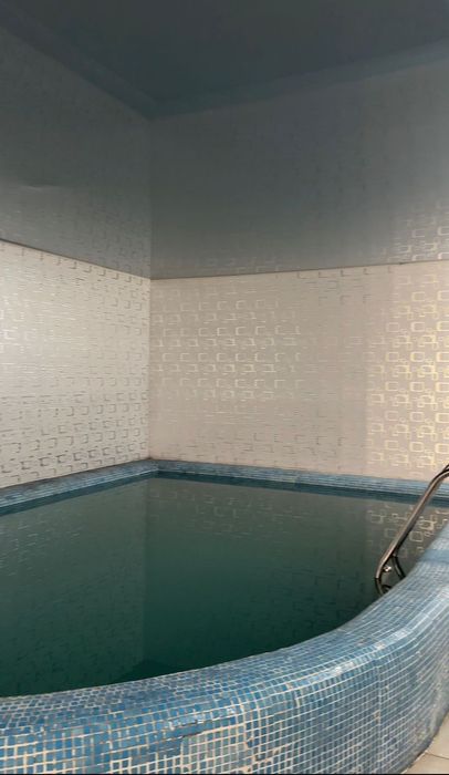 Сауна, бассейн, бильярдная