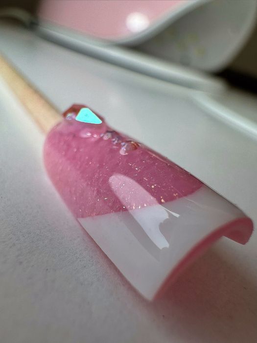 Unghii cu gel/ oja semipermanenta