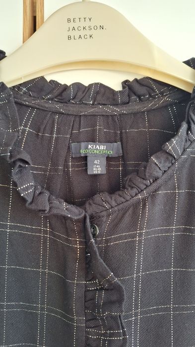 Camașuță neagra cu dungi argintii