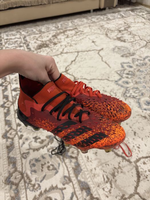 Оригинальные Бутсы Adidas Predator