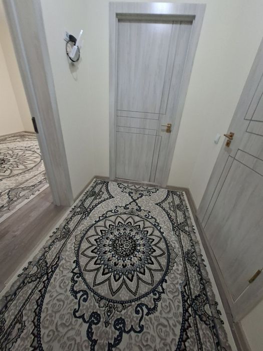 Мотрит сити да корасувда ижарага бериладиган  уйлар бор