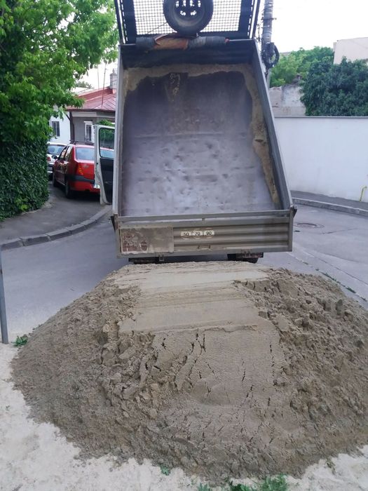 Transport nisip Direct din balastiera în șantier (acasă)