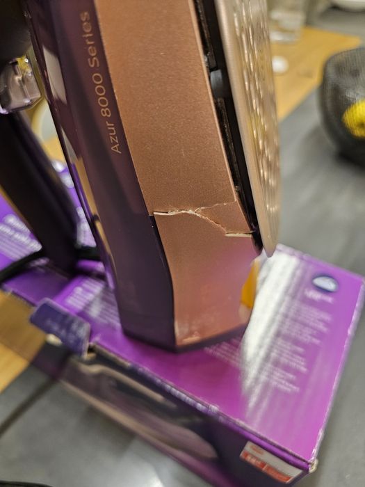 Fier de calcat Philips azur 8000