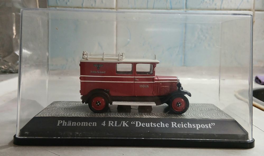 Антична количка       .