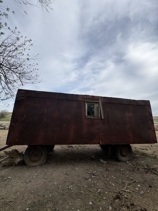 Вагон причеп кемі бар