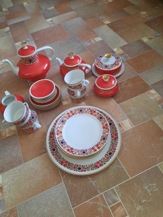 Продам сервиз старинный