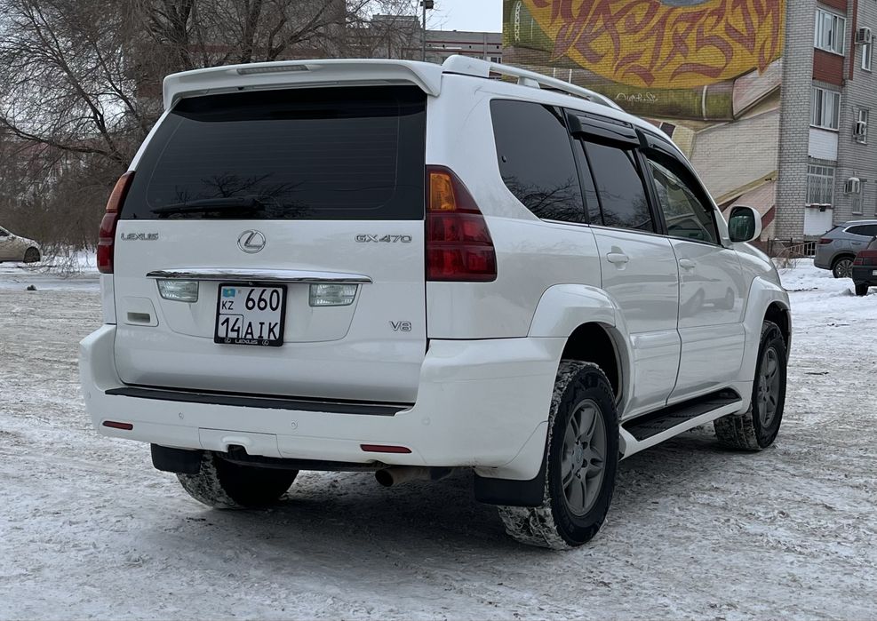 Lexus GX470.