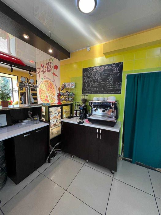 Продаётся кафе "Жар-Пицца"