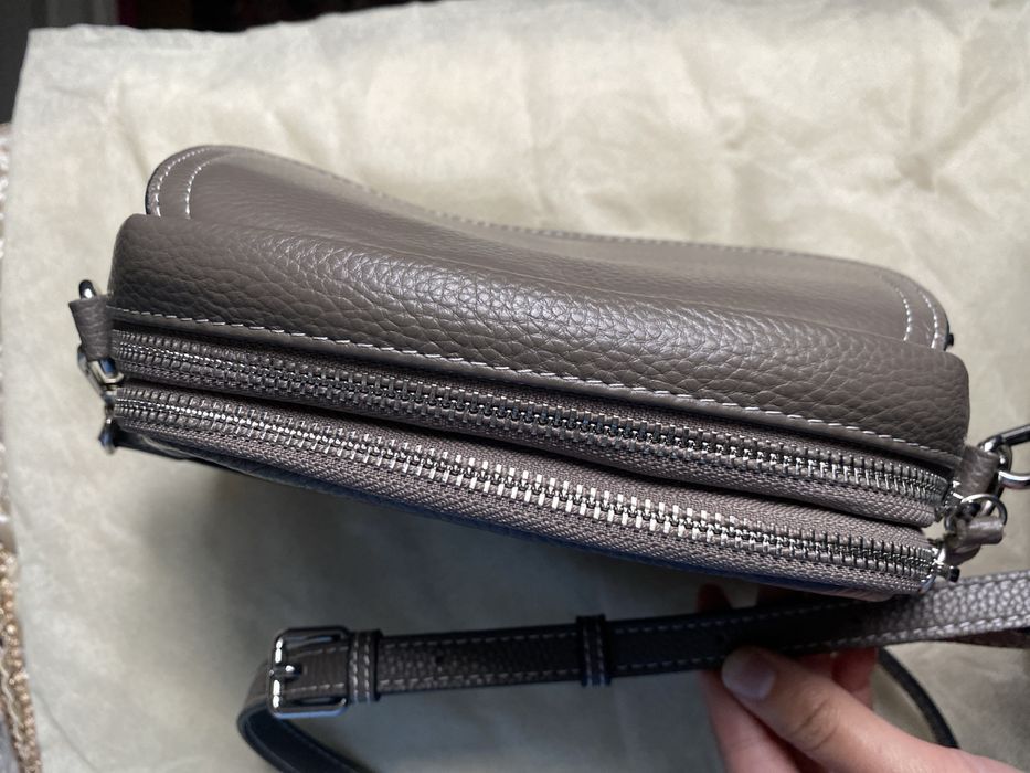 Сумочка кожаная