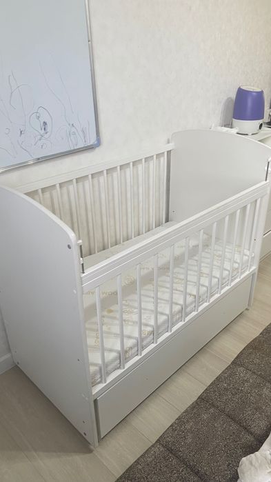 Детская кровать манеж