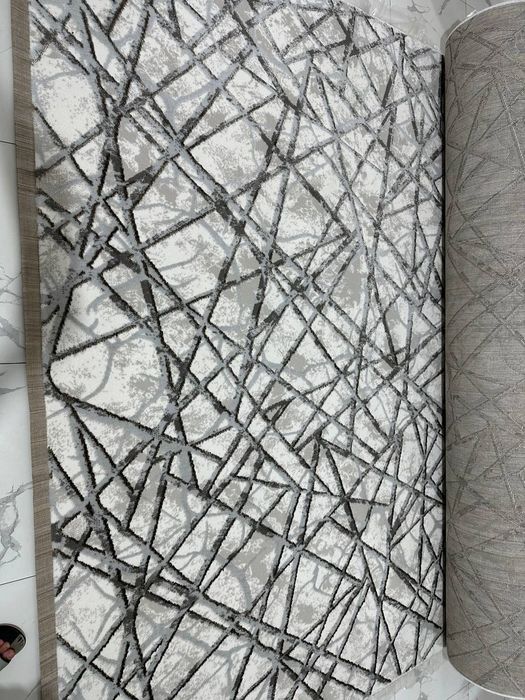 Kavralan kavralin kovralan gilam optim sotamiz ustonofka qilamiz narxi