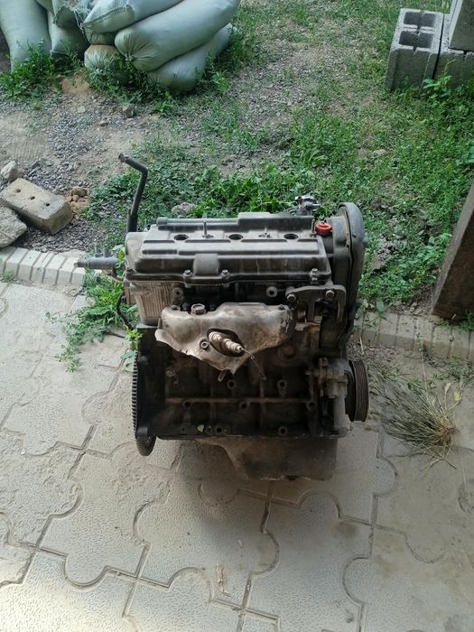 audi v4 Toyota 10 мотор
