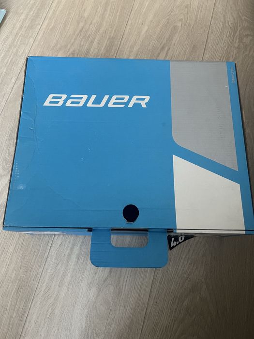 Коньки Bauer XLS
