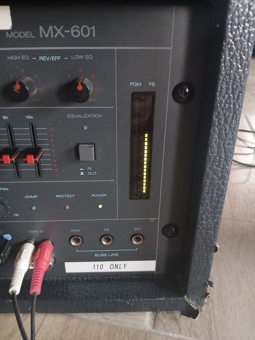 Amplificator vintage TOA 6canale