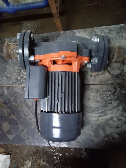 Насос 1 ай істеген