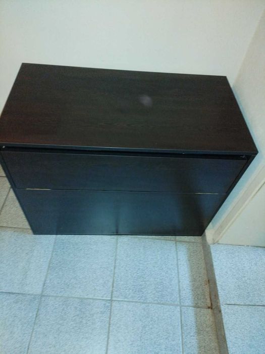 Продавам комплект спалня