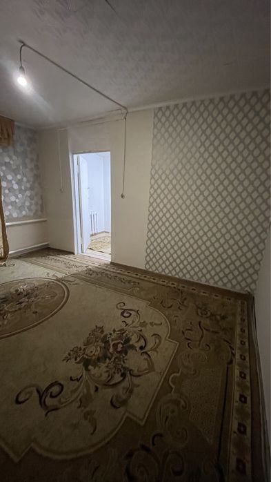 Сдам квартиру в частном доме.