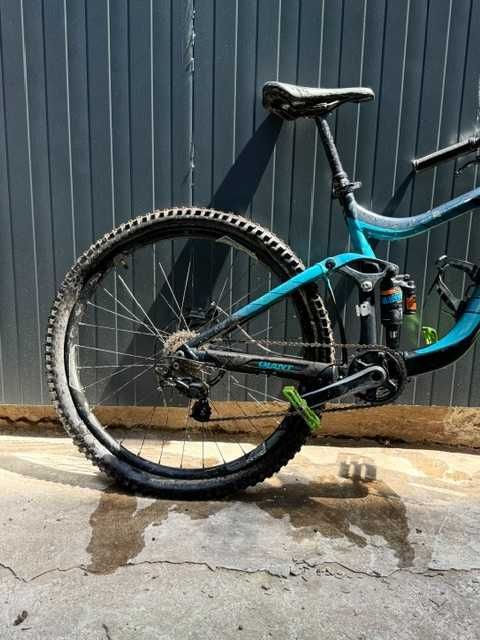 Продавам Giant Reign / Maestro – Enduro / Trail велосипед 27.5”