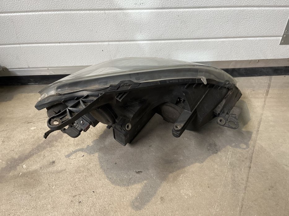 Far - faruri stanga - dreapta Opel Zafira B