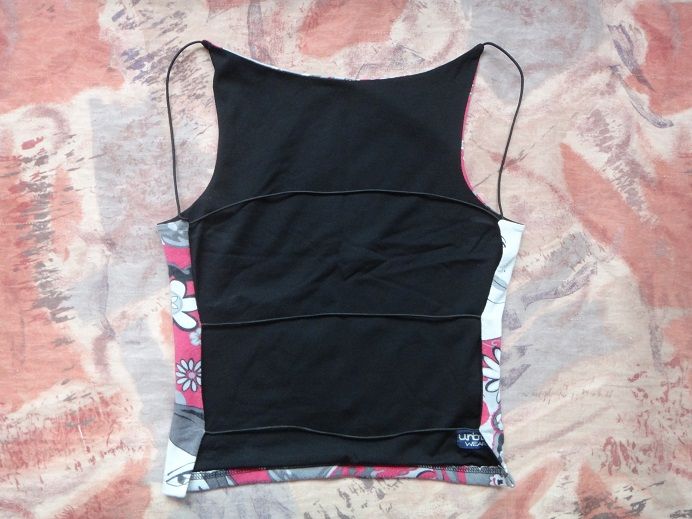 Потник с гол гръб