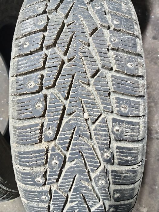 Продам шины зимние
