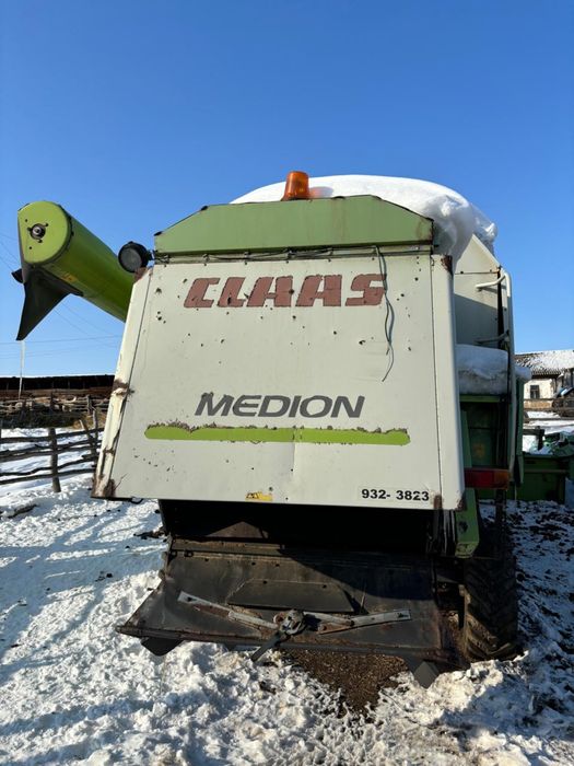 Комбайн claas medion