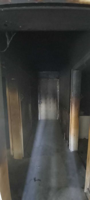 Продавам тристаен апартамент, идеален център - 90кв.м.