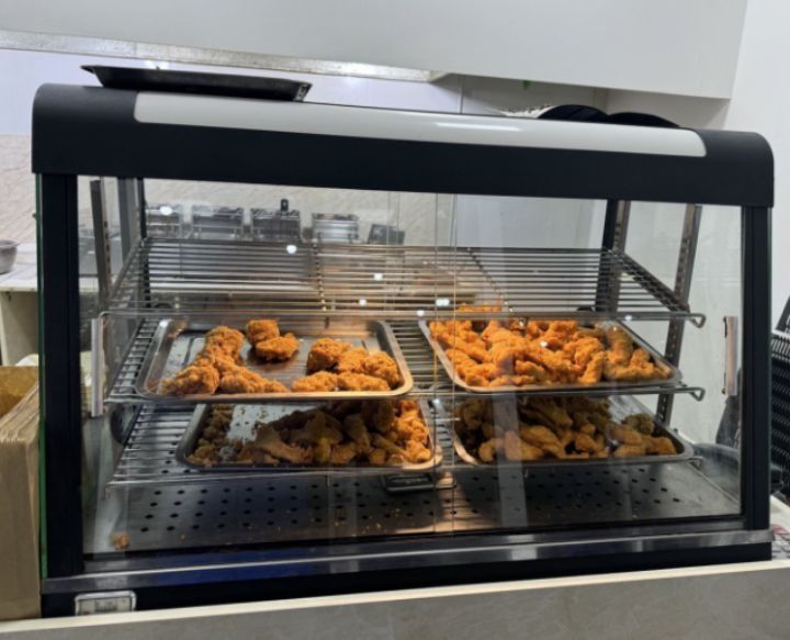 Горячая ветрина. Мармит. .Иссик витрина 220вт