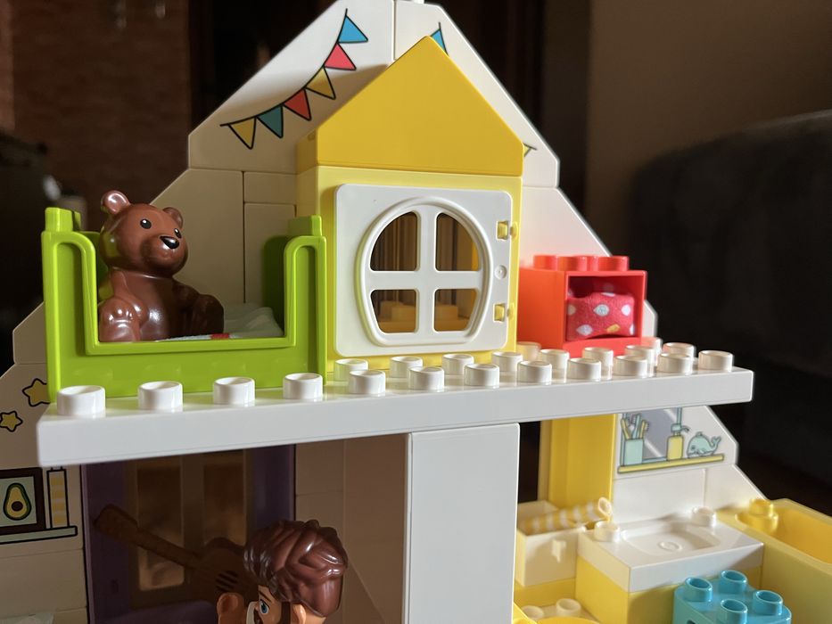LEGO Duplo Town - Модулна къща за игри (10929)