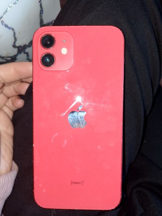 Айфон 12 продаем