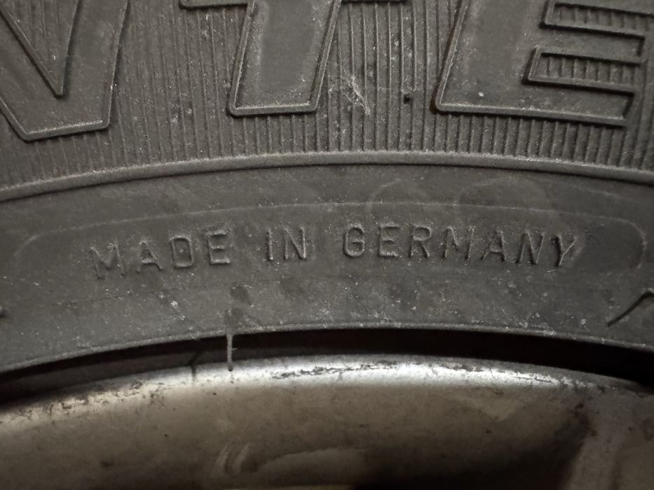 Jante skoda-audi-volkswagen-seat 16 5x112 cu anvelope de iarna