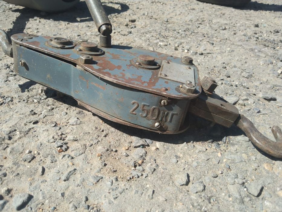 Тельфер ( лебедка)