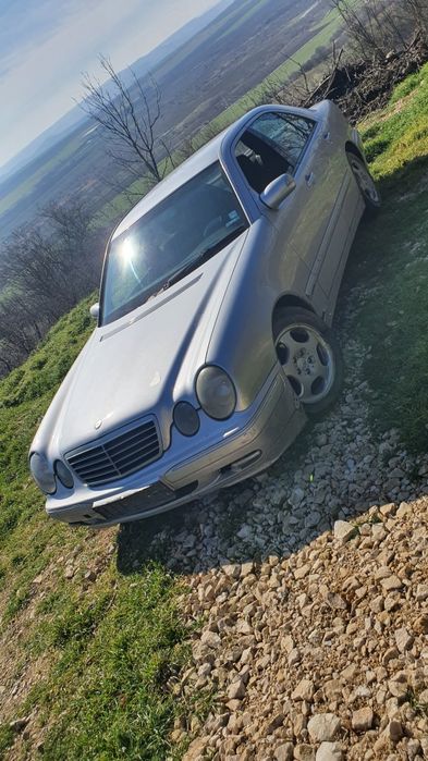 Мерцедес w210  2.0