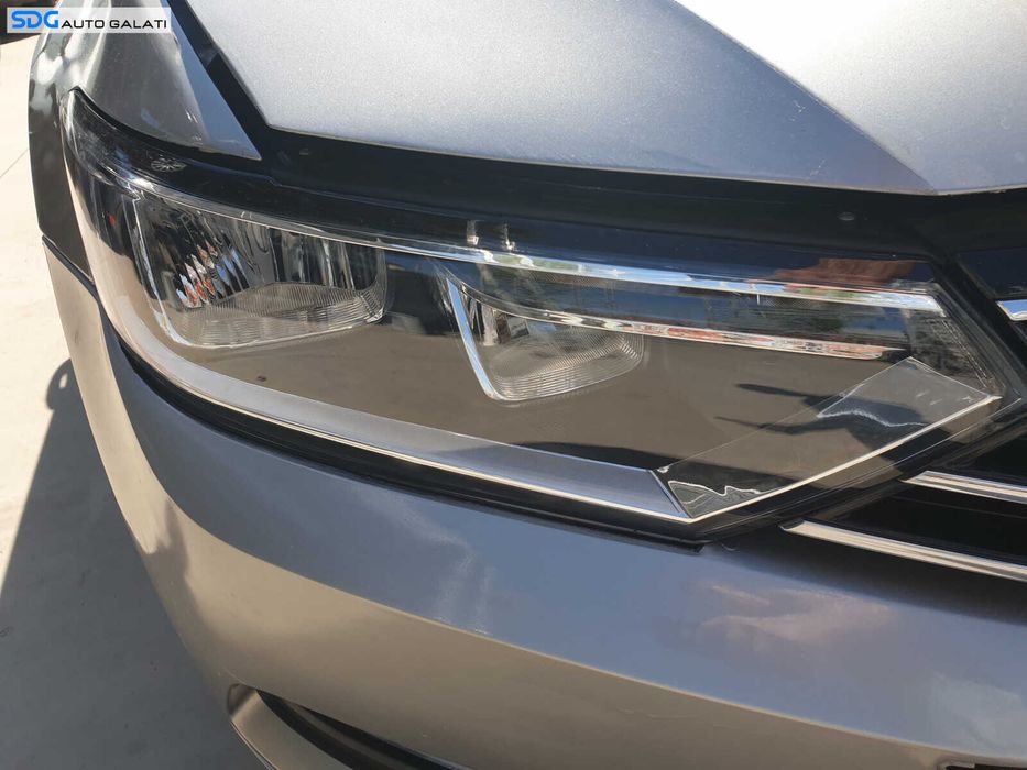Far Dreapta Halogen Volkswagen Passat B8 2014 - 2019 [C3932SS]