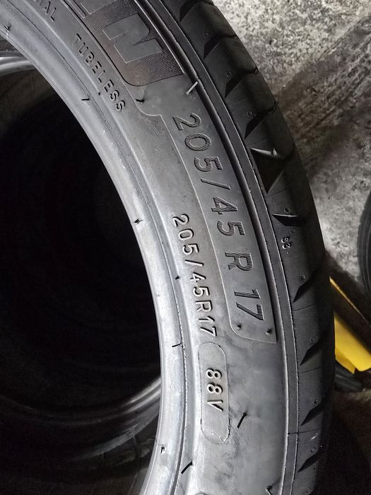 Michelin 205/45 R17 88V vară