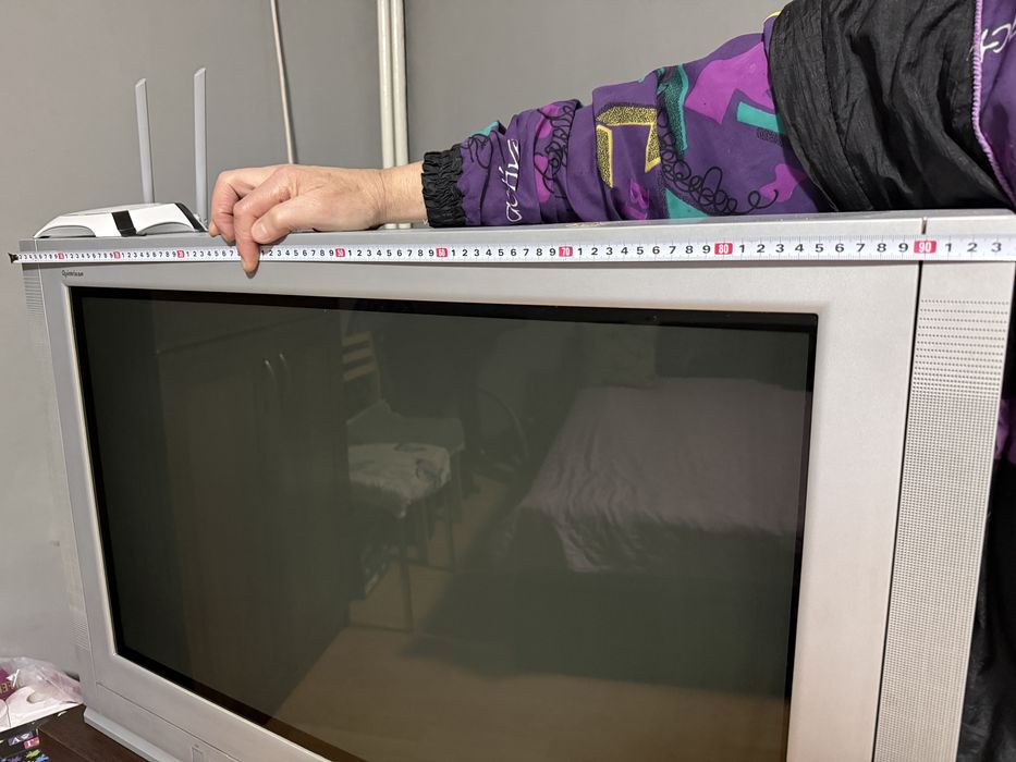 Panasonic Colour TV TX-36PL35P Made in U.K.