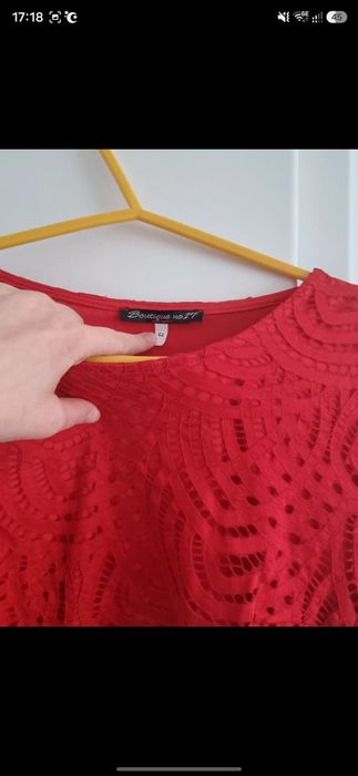 Rochie elegantă rosie dreaptă, M