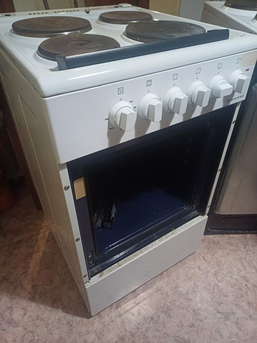Продам Газ плиту