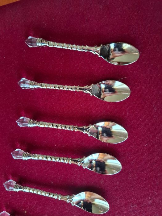 Метални лъжички за кафе