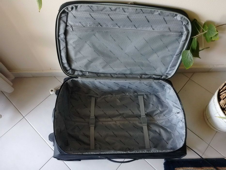 Куфар 2бр колелца "60/40/25см" GAND "к-т 15€"! + Сак олекотен "1кг" нов!