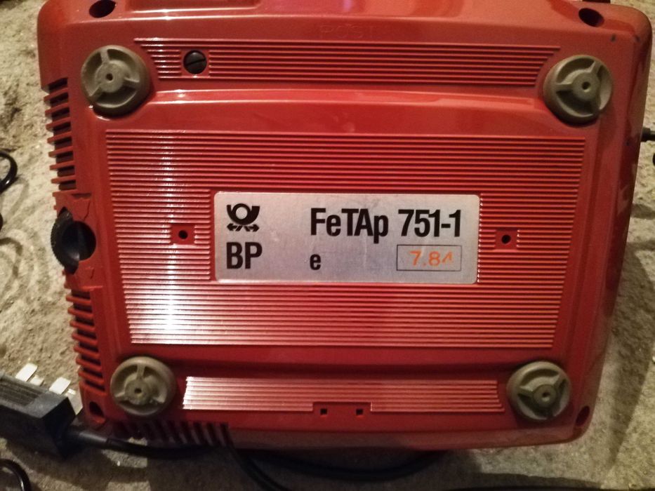 Телефонни апарати